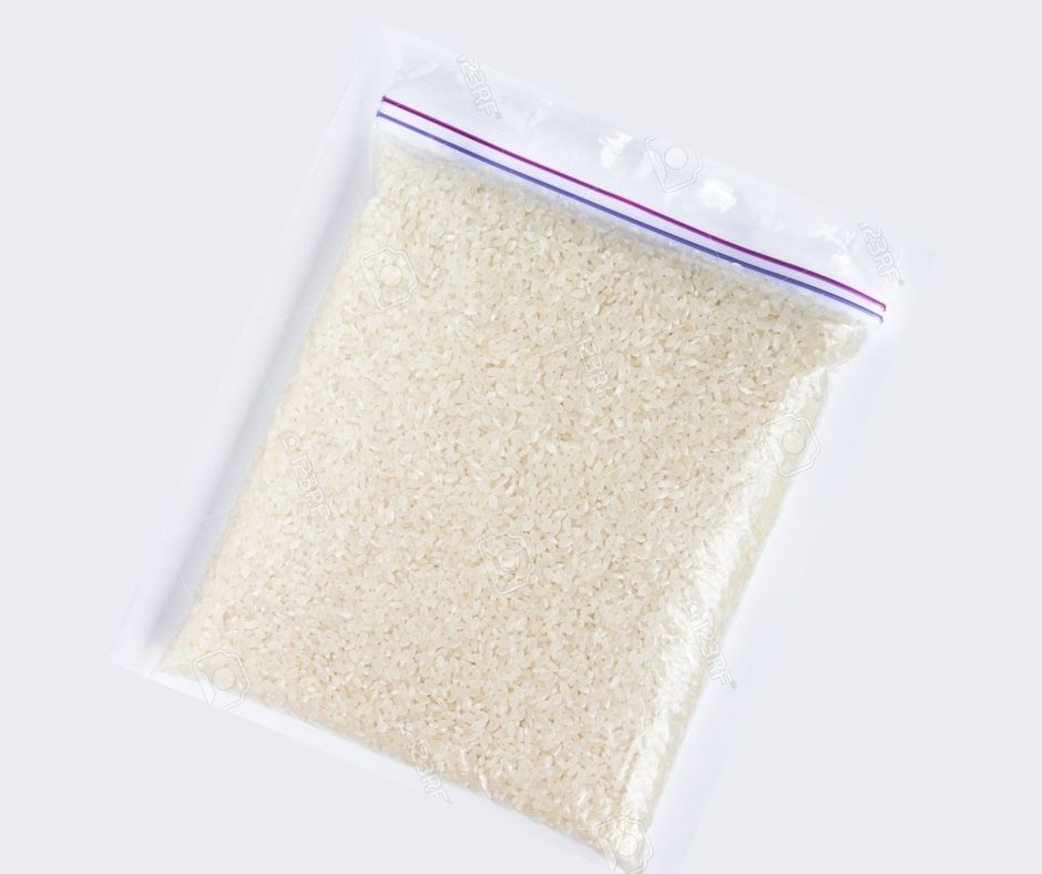 rice inside a ziploc bag